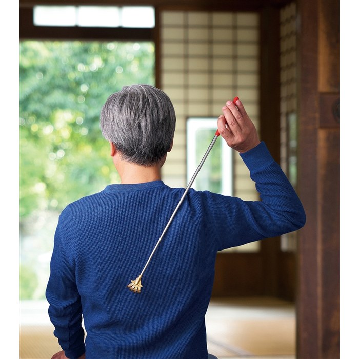 金色の孫の手
